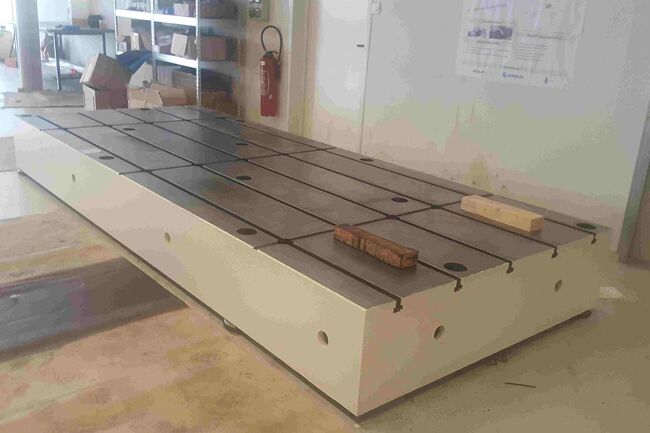 Rivendita Accessori macchine utensili Piano di staffaggio Stolle usati